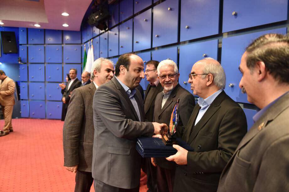 شرکت پتروشیمی تبریز موفق به دریافت تندیس نقره در جشنواره جایزه ملی مدیریت انرژی گردید
