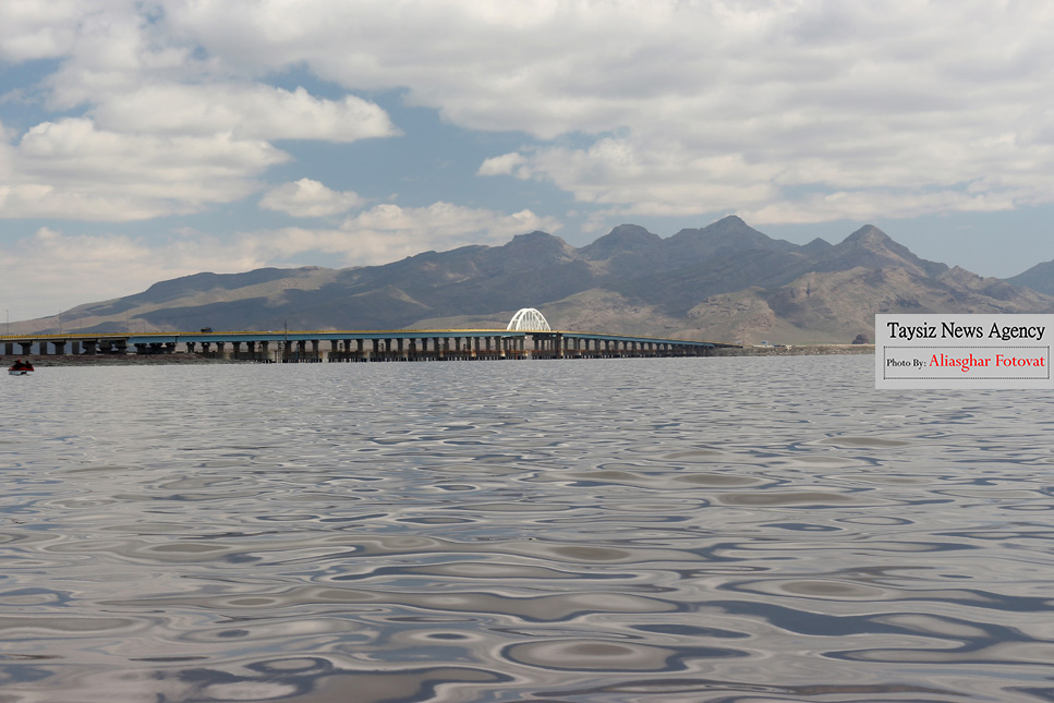 امکان مشاهده آنلاین کیفیت هوای دریاچه ارومیه در سامانه ملی پایش آلودگی هوا