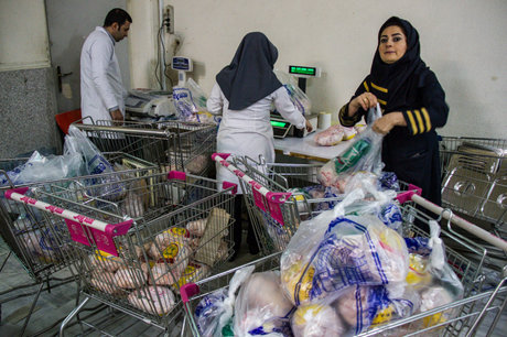 توزیع ۲۰ هزار بسته غذایی بین مددجویان بهزیستی آذربایجان شرقی