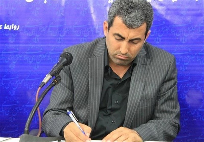 شکایت پورابراهیمی از مسعود پزشکیان درباره ارتباط فرزندش با وزارت کار