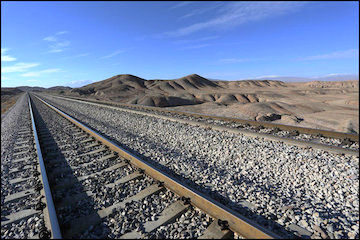 ۴۵۰ میلیارد تومان اعتبار برای تکمیل راه آهن بستان آباد- تبریز لازم است