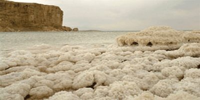 کارشناسان برای کاهش تبخیر آب دریاچه ارومیه طرح ارایه کنند