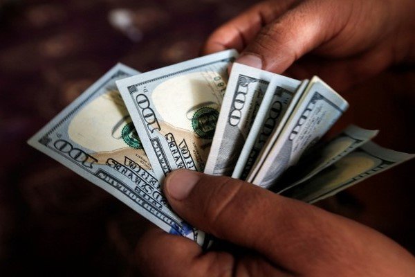نرخ انواع ارز امروز هم کاهش یافت/دلار ۱۰۵۴۵ تومان شد