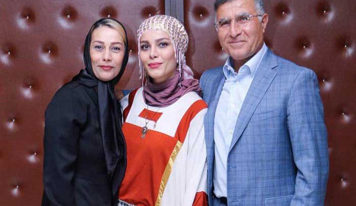 سرمربی سابق تراكتورسازي  در کنار دختر و همسرش/عکس