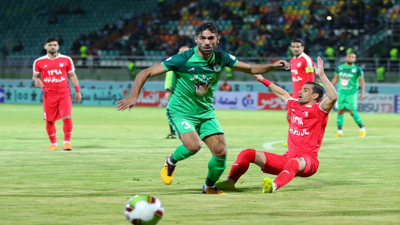 سنگینی کفه بردهای تراکتور در مصاف با ذوب‌آهن