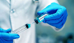 مرگ یک داوطلب در آزمایش‌ واکسن کرونا آکسفورد