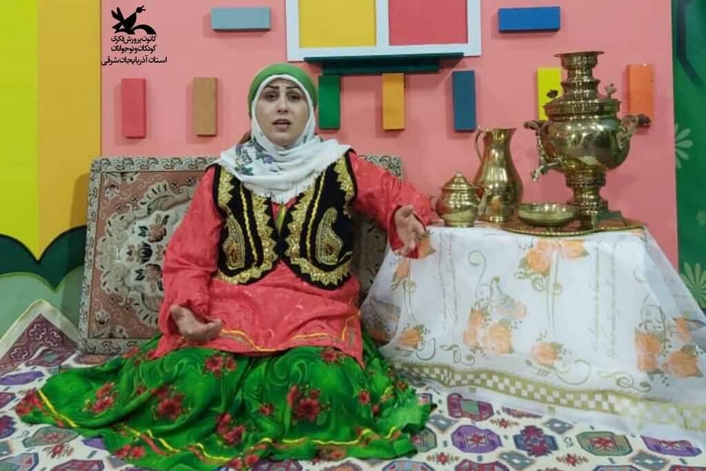 قصه‌گوی آذربایجان شرقی، برگزیده ویژه چهارمین جشنواره ملی”مادران قصه‌گو” شد