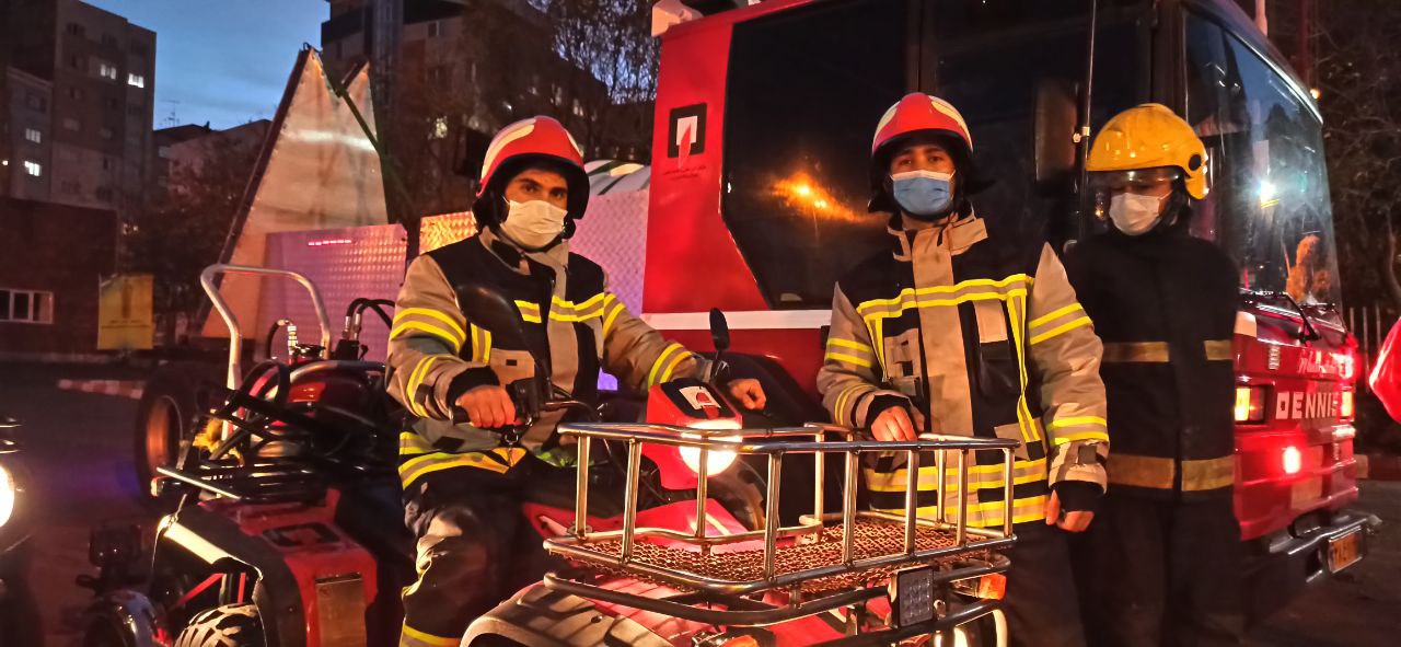 گزارش تصویری عملیات ضدعفونی تبریز توسط سازمان آتش نشانی