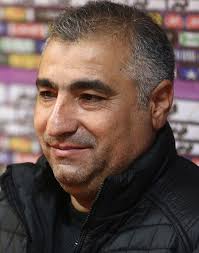 صدای پای الهامی می آید