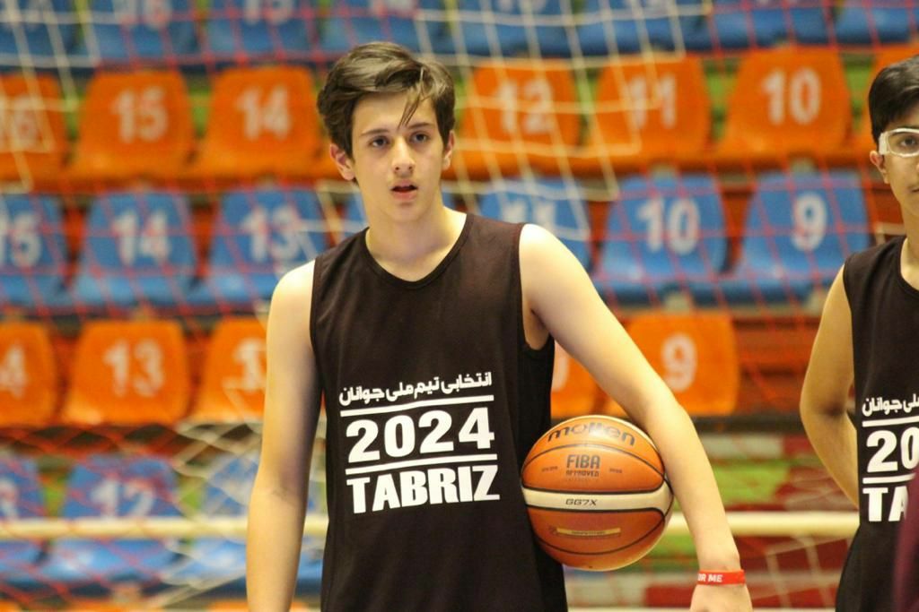بسکتبالیست نوجوان آذری در مسابقات انتخابی مهارت های فردی آسیا