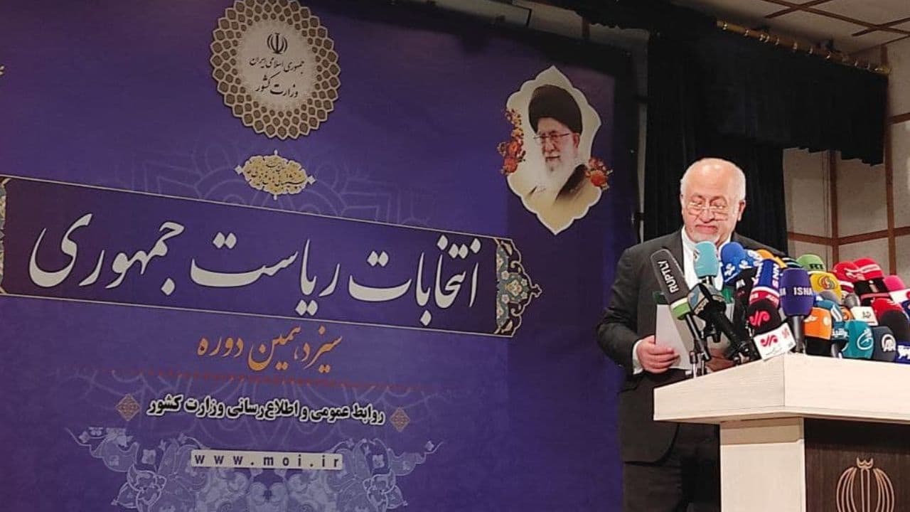 محمد جواد حق شناس:تاکید بر حکومت مردم بر مردم و برای مردم