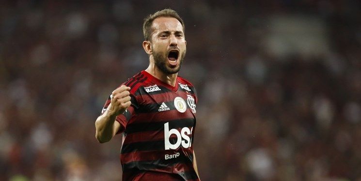 استارت النصر برای تجدید قوا/هافبک فلامینگو در رادار رقیب تراکتور