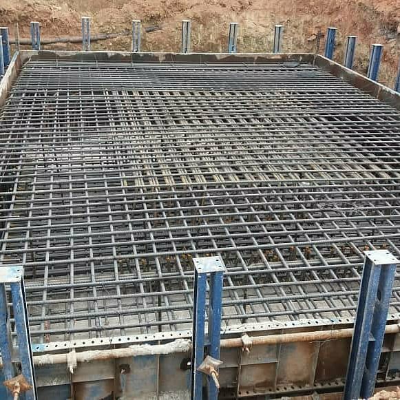 شهردار منطقه پنج تبریز :اجرای فونداسیون پایه های پل دسترسی پاسداران به کوی ولی عصر ( عج )