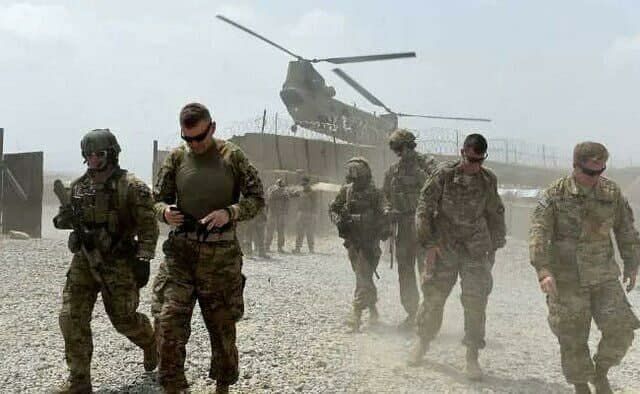 پایان ۲۰سال حضور نظامیان آمریکا در افغانستان با ۲۳۰۰ کشته