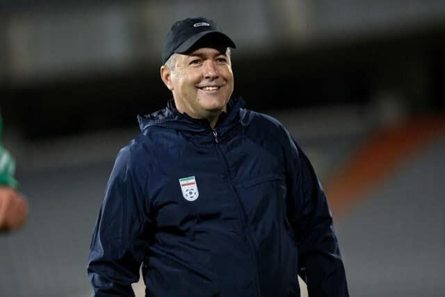 اسکوچیچ در تیم ملی فوتبال ماندنی شد