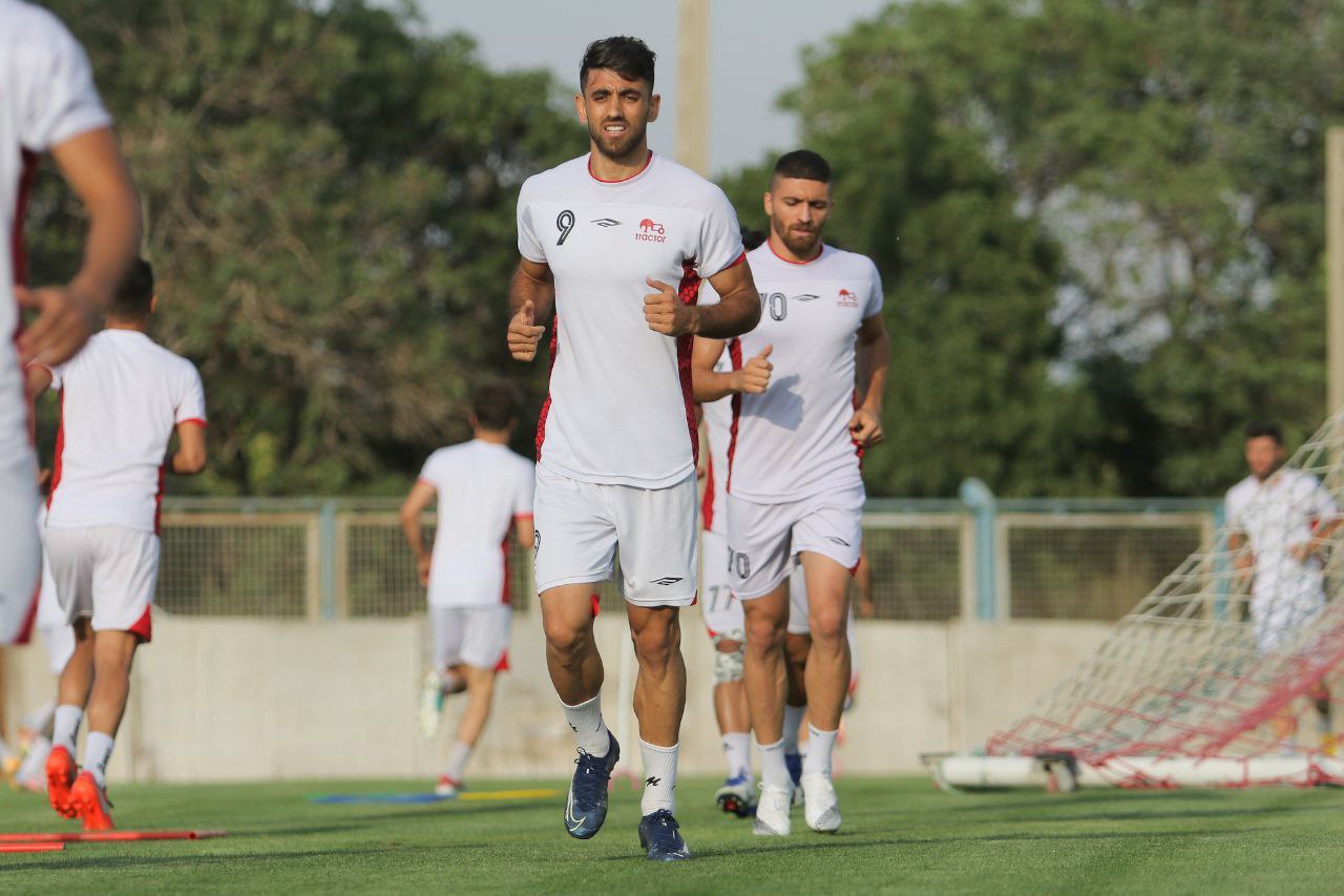 پیمان بابایی: بازی سختی داشتیم، اما با تلاش بازیکنان در دقایق پایانی، سه امتیاز ارزشمندی کسب کردیم