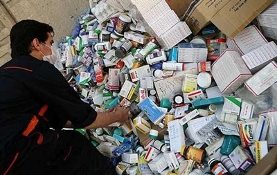 کشف ٣٢ ھزار قلم داروی کروناییِ دپو شده در کرمان