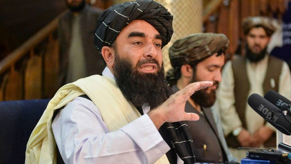 طالبان:آمریکا تخلیه افغان‌های متخصص را متوقف کند