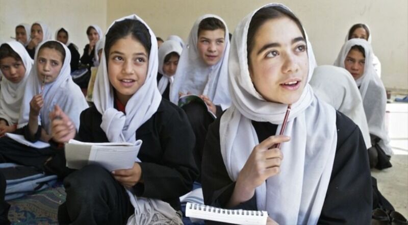 طالبان: دختران بعد از امن شدن اوضاع به مدرسه می‌روند