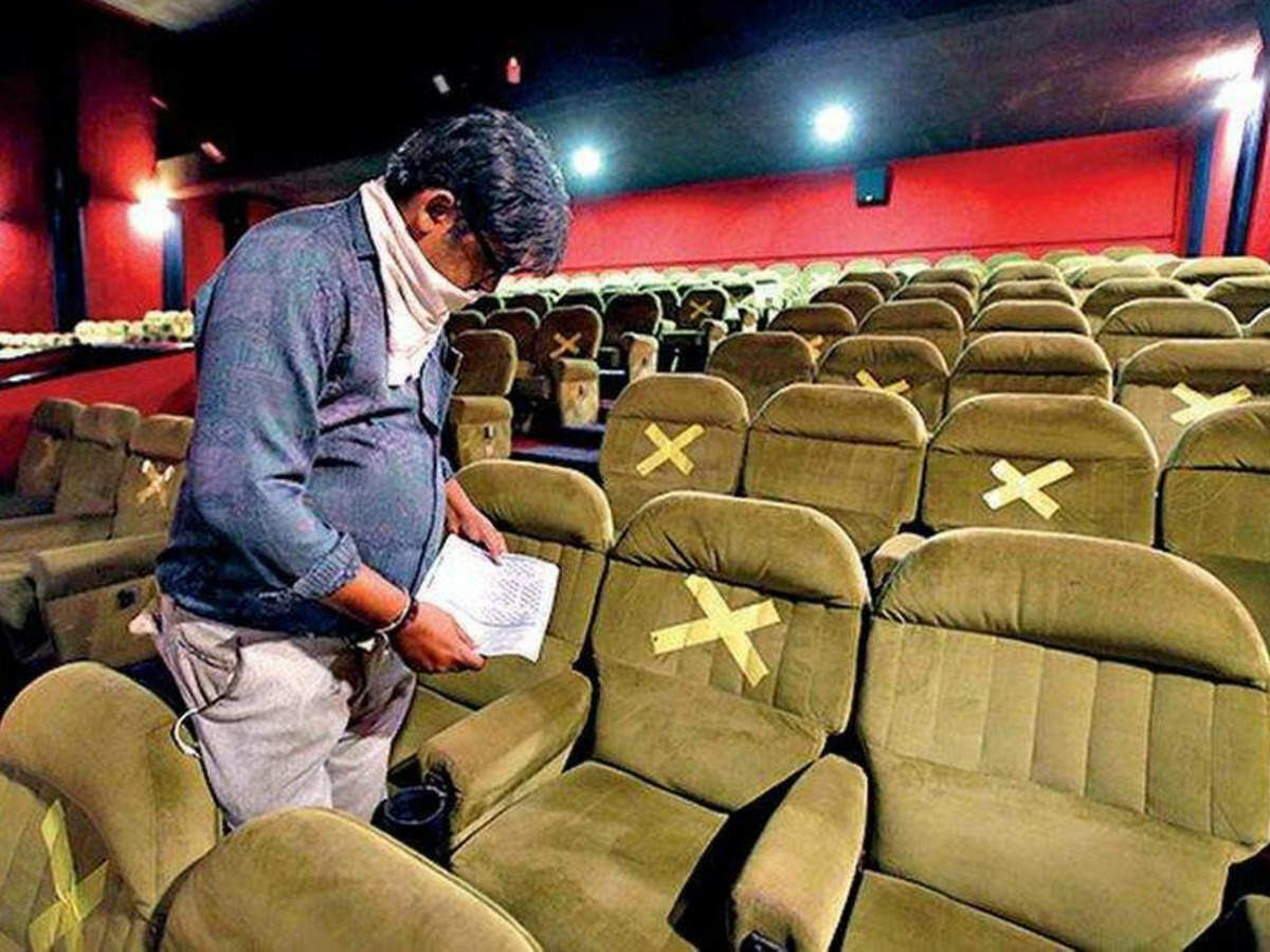 بازگشایی سینماهای بمبئی پس از ۱۸ ماه
