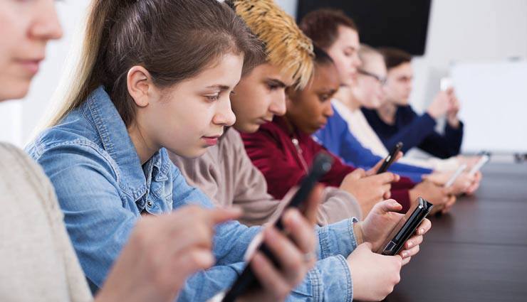 استفاده کودکان و نوجوانان از شبکه‌های اجتماعی در استرالیا منوط به رضایت والدین می‌شود