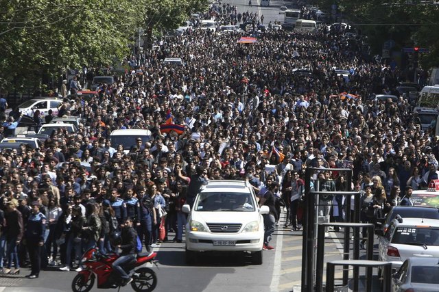 تظاهرات گسترده در ایروان
