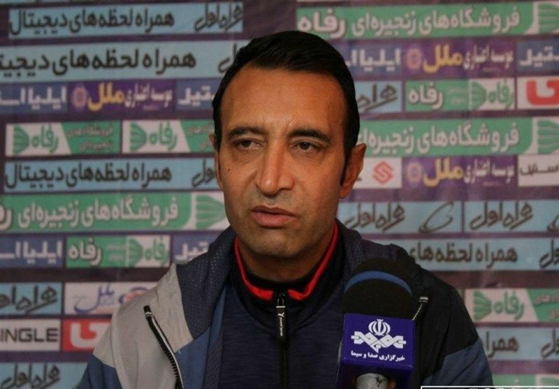 رضا عنایتی: حتی یک موقعیت هم به تراکتور ندادیم.