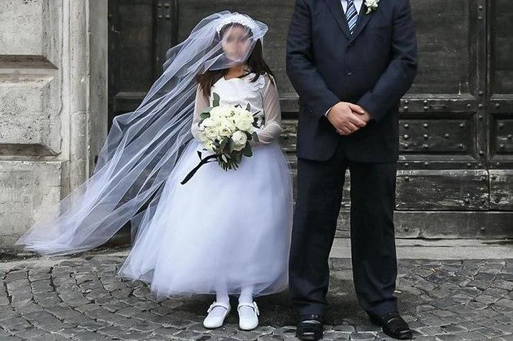 قاضی صومعه‌سرایی اجازه ازدواج دختر ۱۳ساله را صادر نکرد