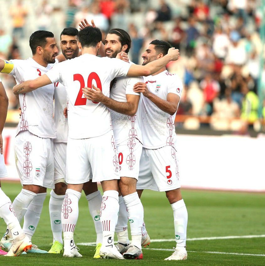 حضور ۱۰ هزار تماشاگر در بازی تیم‌ ملی مقابل عراق قطعی شد