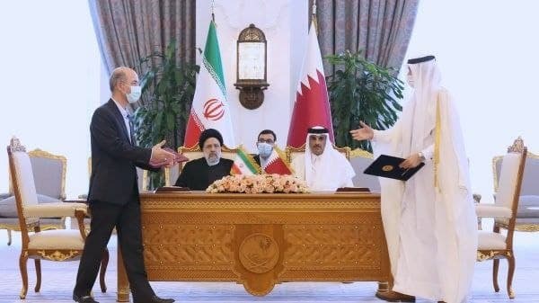 امضای ۱۴ سند همکاری میان مقامات ایران و قطر