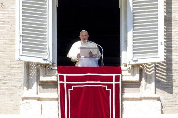 پاپ جنگ در اوکراین را «نفرت‌انگیز» و «بی‌رحمانه» خواند