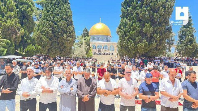 حضور ۴۵ هزار نفر در نماز جمعه مسجد الاقصی