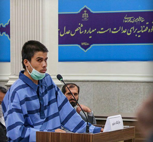 حکم اعدام ضارب روحانیون حرم رضوی اجرا شد