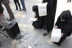آقایان و خانم‌ها… دیگر ننویسند!”