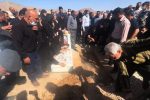 نبش قبر برادر عبدالباقی توسط خانواده قربانیان متروپل / متهم بازداشت شد