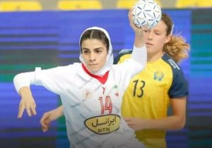 رقابت‌های هندبال قهرمانی نوجوانان دختر جهان / مقابل تیم قدرتمند رومانی