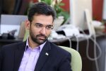 واکنش آذری‌جهرمی به جمع‌آوری کردن بیلبوردهای علی کریمی