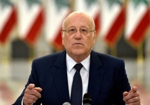 نخست وزیر لبنان: سوخت ارسالی از ایران هدیه‌ای رایگان است