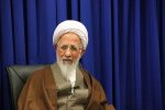 آیت الله جوادی آملی: همه تلاش کنند با «عمل» به وظایف به دیگران درس دهند