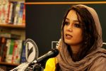 🔹برخی منابع در شبکه‌های اجتماعی از آزادی مونا برزویی با قرار وثیقه از زندان خبر می دهند.