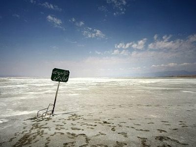 زخم وعده‌ها بر پیکر خشک دریاچه ارومیه