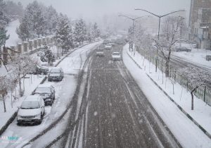 طبق نتایج یک نظرسنجی؛ لاستیک خودروی ۵۶ درصد تبریزی‌ها مناسب زمستان نیست