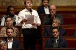 پارلمان فرانسه: کت و شلوار واجب است اما کراوات اجباری نیست