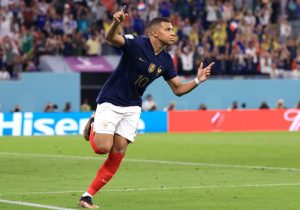 طلسم قهرمان جهان شکست؛ صعود فرانسه به یک هشتم جام جهانی