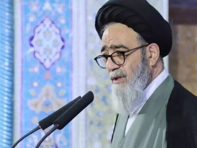 امام جمعه تبریز: غربی‌ها چاره‌ای جز بازگشت به میز مذاکره با ایران ندارند