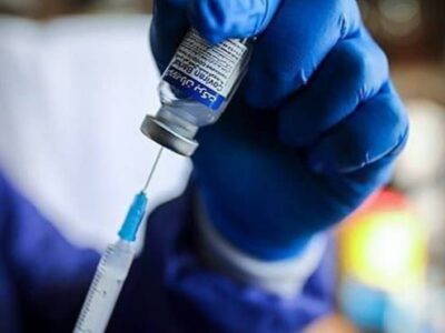 وزیر بهداشت: واکسن کرونا باید سالی یکبار تزریق شود