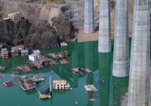یک شهر ترکیه به زیر آب رفت