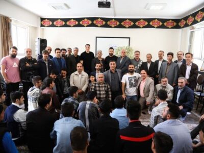 حرکت پسندیده بازیکنان تراکتور به مناسبت روز معلم + عکس