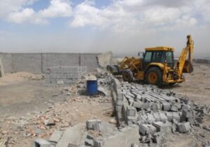 تخریب ساخت وساز غیرمجاز در شهرک صنعتی مدنی