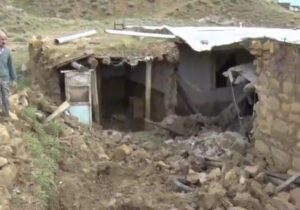 تخریب کامل ۳ واحد مسکونی در زلزله سراب و میانه